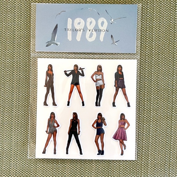 New Sealed 1989 Taylor's Version Sticker Pack Taylor Swift 1989 Stickers - Picture 2 of 3